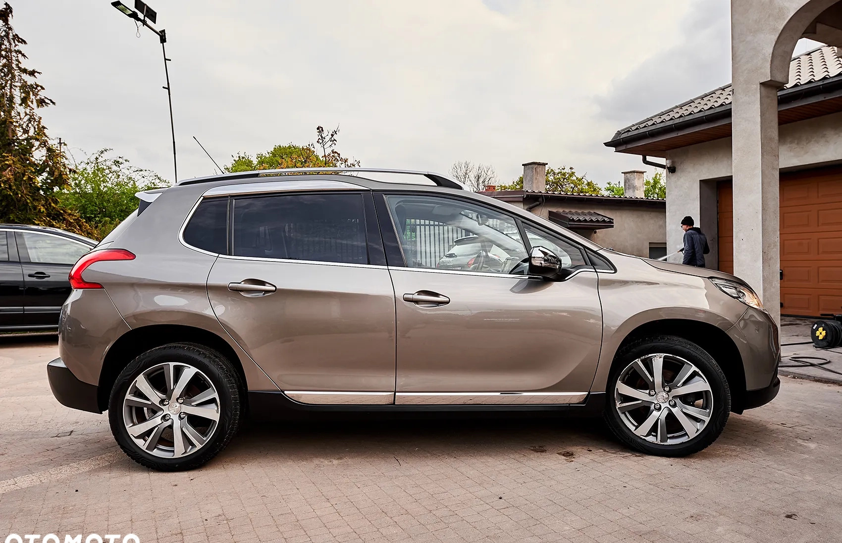Peugeot 2008 cena 37900 przebieg: 138000, rok produkcji 2013 z Góra małe 301